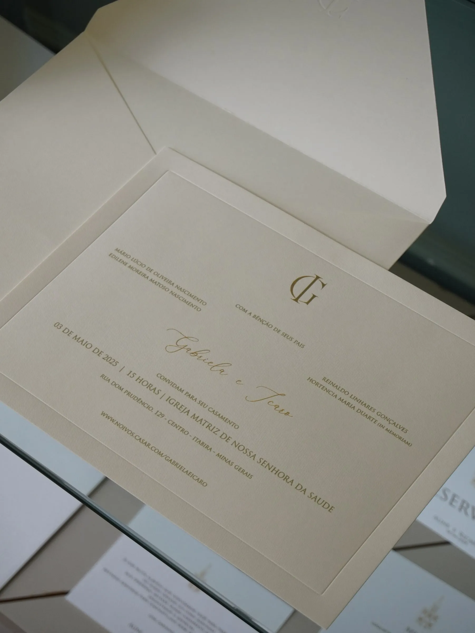 Convite de casamento de Gabriela e Ícaro — Atelier do Convite